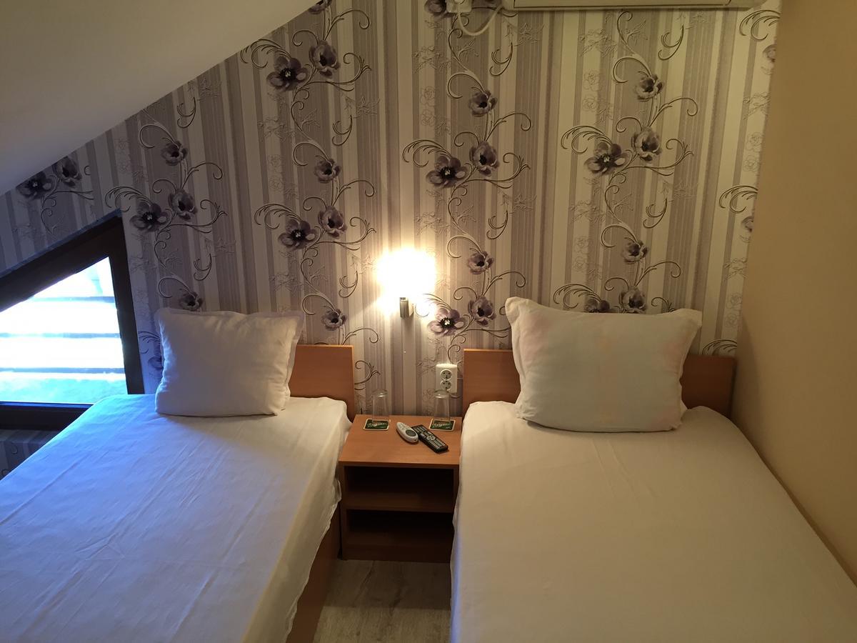 Guest House Afrodita Chernomorets Bagian luar foto