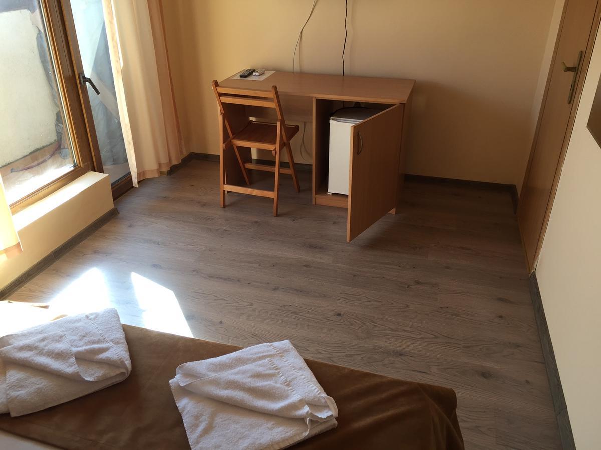 Guest House Afrodita Chernomorets Bagian luar foto