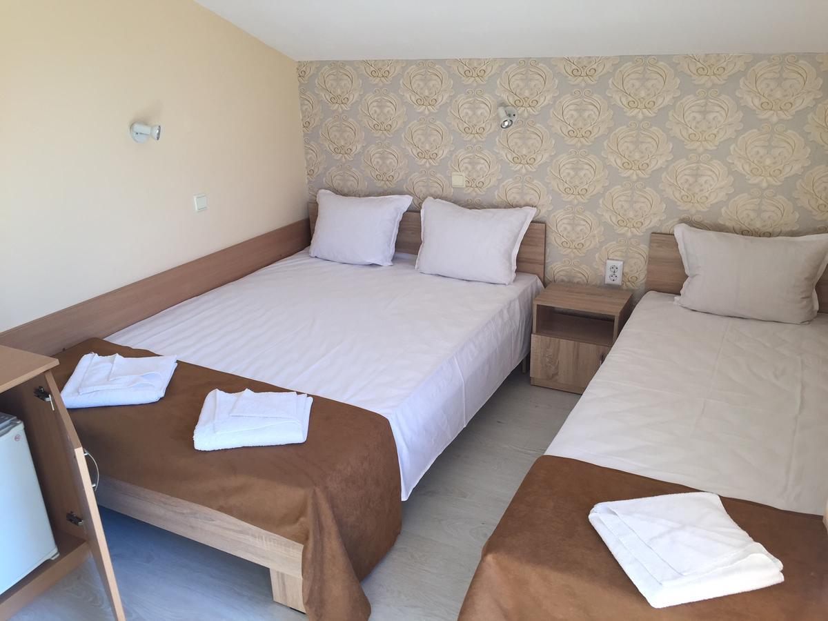 Guest House Afrodita Chernomorets Bagian luar foto