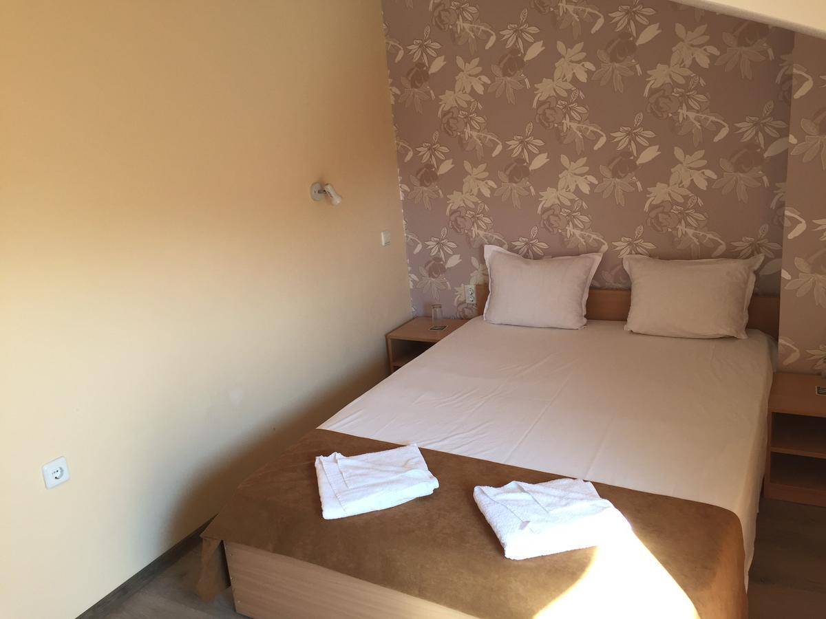 Guest House Afrodita Chernomorets Bagian luar foto